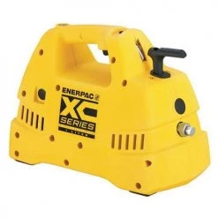 Enerpac XC-Series Cordless Hydraulic Pump 3/2 Valve 60 in3 Usable Oil (Tool Only) XC1201M